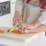 子供用包丁おすすめ11選を年齢別に紹介！子供でも安心して使える！