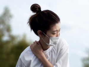 マスクを着けても耳が痛くならないグッズ12選！