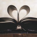 10代におすすめ恋愛小説15選♡思わずキュンとするものから感動作品まで！