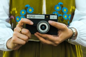 【カメラ女子旅！】おでかけが楽しくなるおすすめカメラアイテム15選